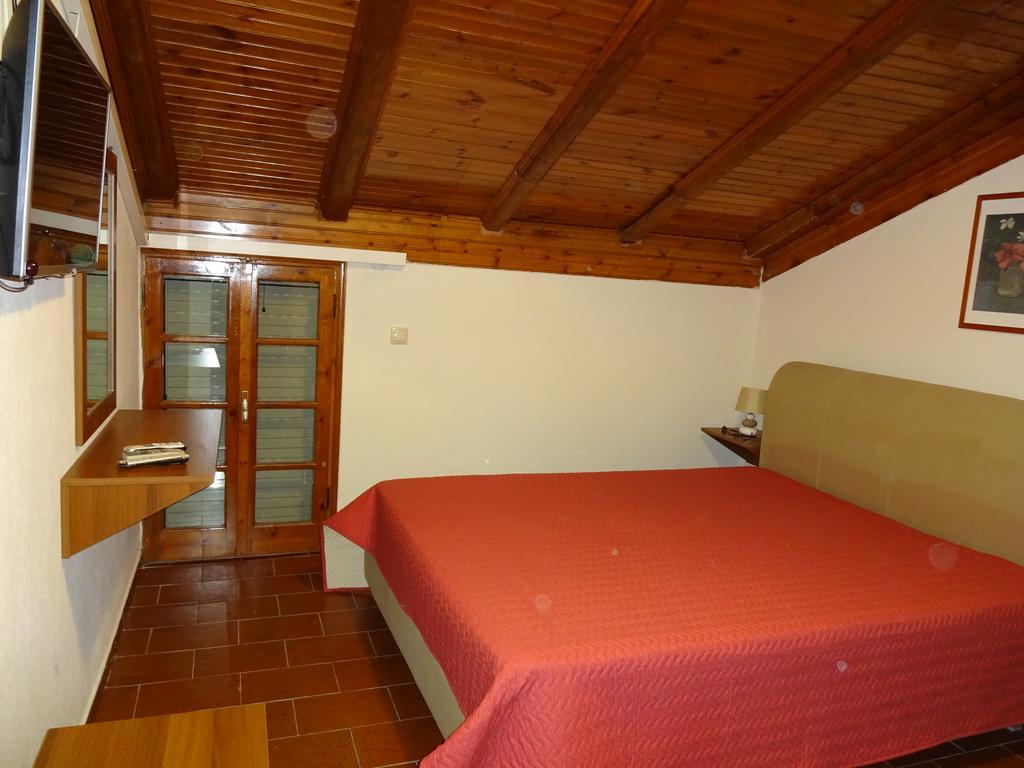 Apartament Marilena &